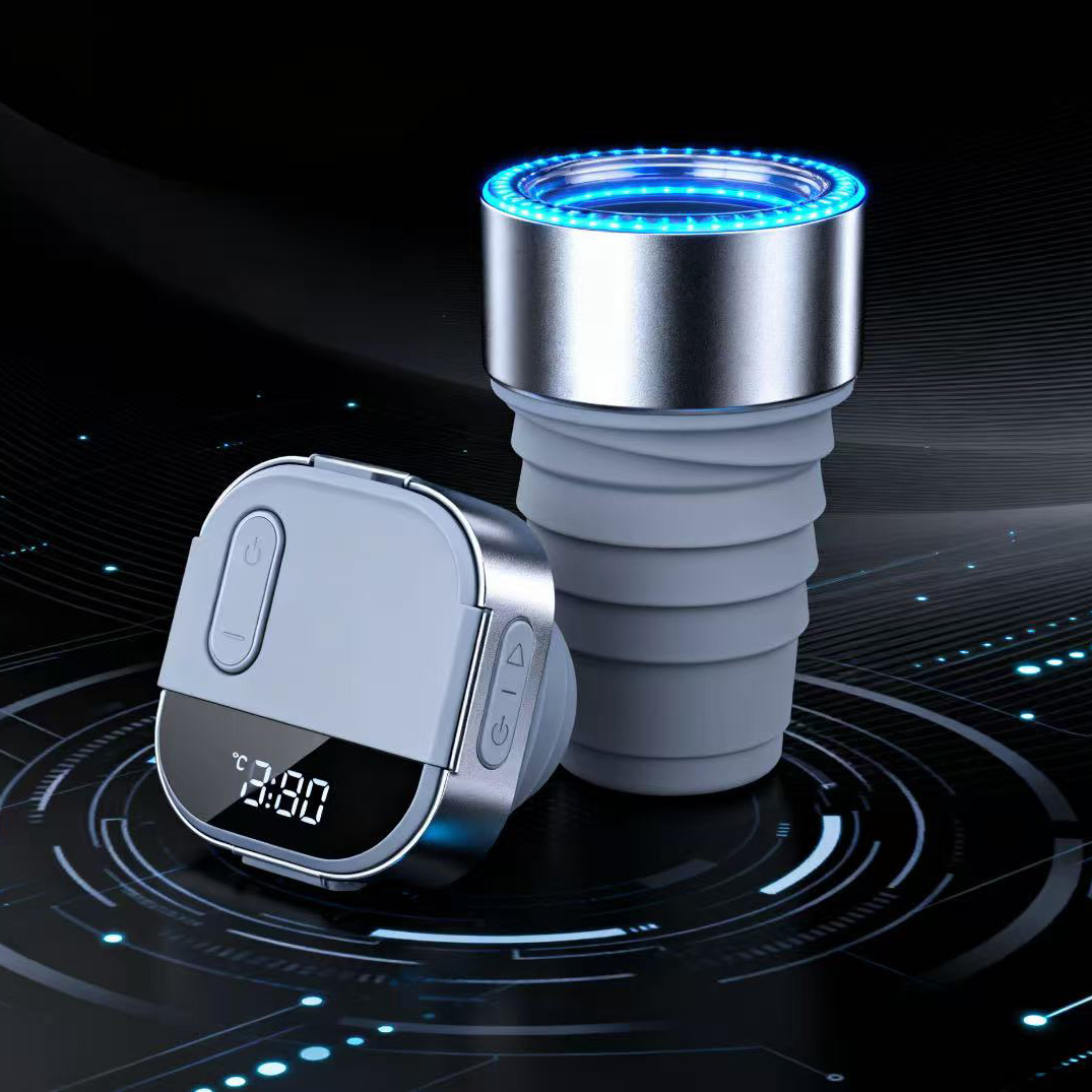 Folding silicone cup, extremely portable storage and safe and practical drinking water